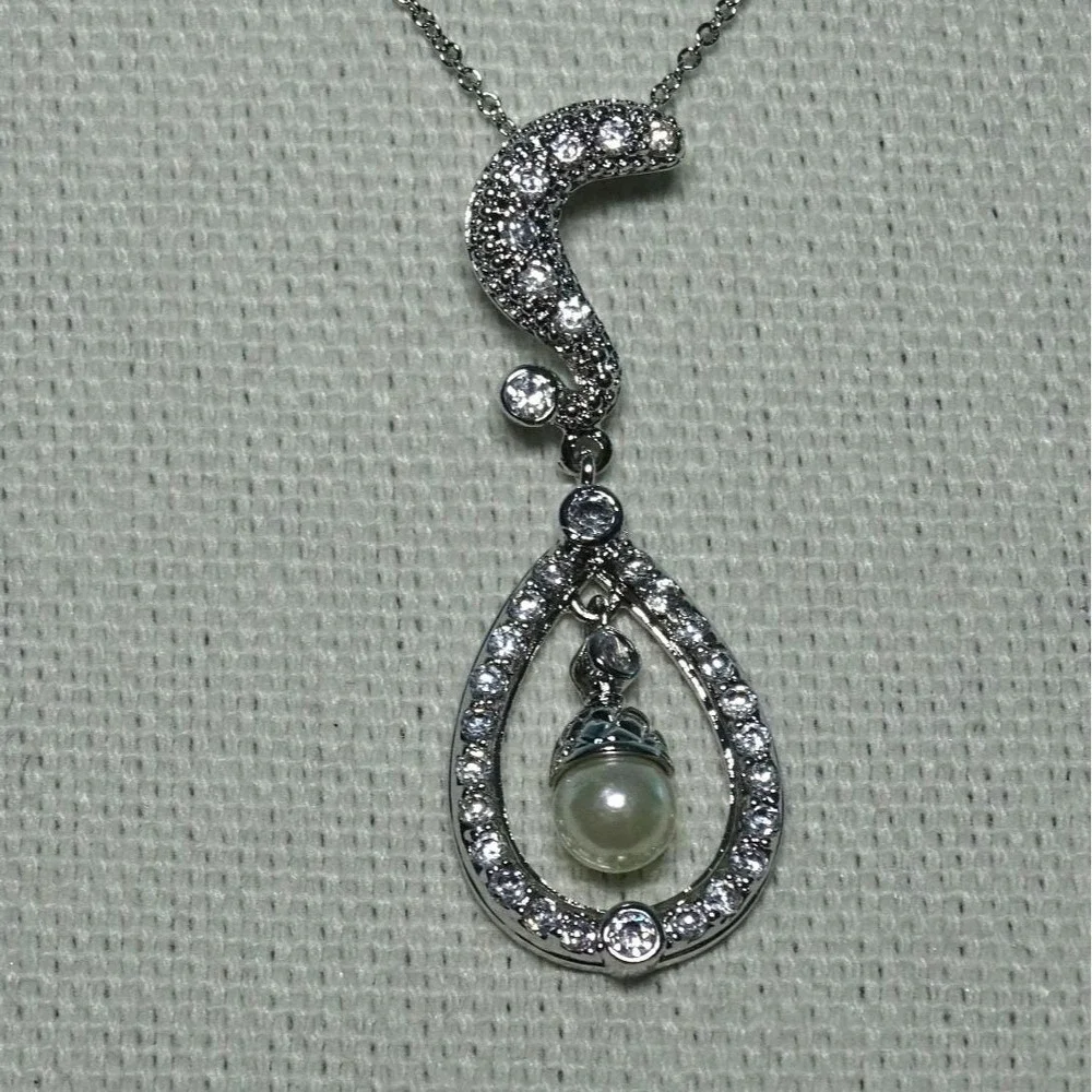 Necklace Silver Faux Pearl CZ Teardrop Lobster Clasp New with Tags